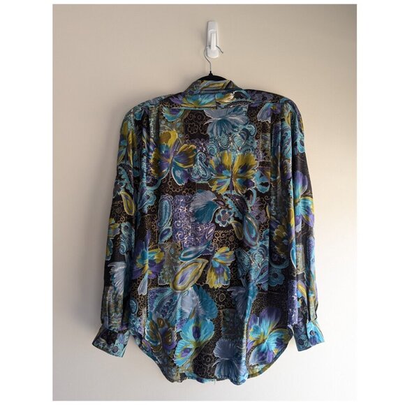 Vintage Clasile Paisley Rayon button up blouse - Picture 2 of 10